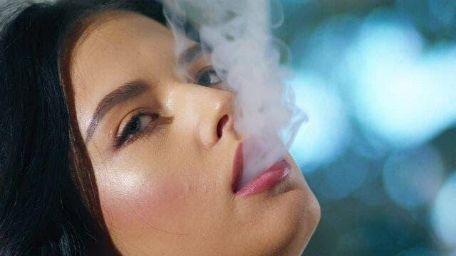 Jak wybrać e-papierosy jednorazowe praktyczne porady dotyczące zakupu, smaków i bezpieczeństwa