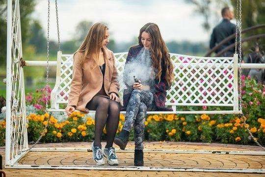 Odkryj vape club poland i sprawdź recenzję sklepu, najlepsze promocje oraz poradnik wyboru e-liquidów