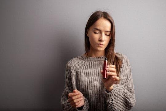 E-papierosy wyjaśnione po ludzku i co to omy dla początkujących