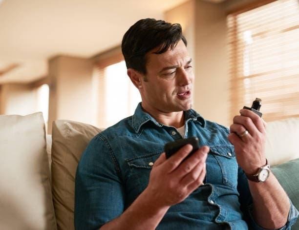 Sprawdź od ilu lat jest e papieros w Polsce oraz jakie przepisy i kary dotyczą młodzieży