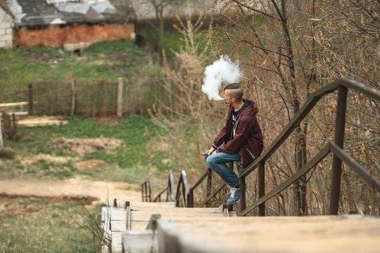 Jak e-dym wpływa na mrożenie banana — e-dym w praktyce i wskazówki krok po kroku