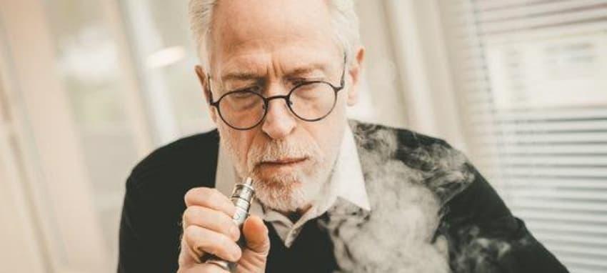 Nowe badania wyjaśniają czy e papieros jest zdrowszy i jakie są realne ryzyka