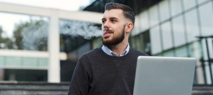 Praktyczny poradnik jak zrobić liquid krok po kroku dla początkujących