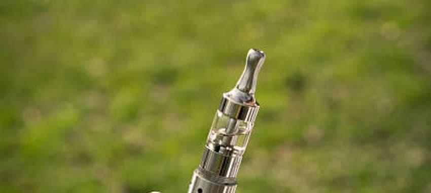 liquid e papieros przewodnik zakupowy — najlepsze smaki, skład i bezpieczeństwo