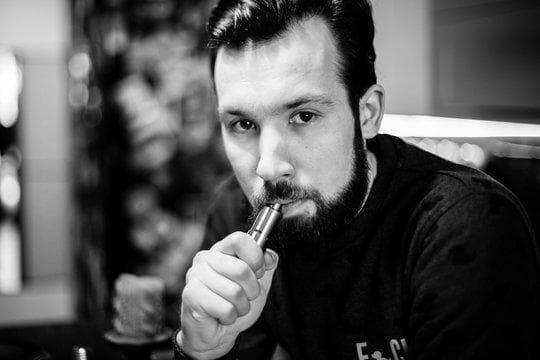 Jak wybrać E-papierosy rta poradnik krok po kroku dla użytkowników rta