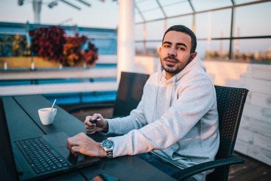 Gdzie kupić vape i co oferuje e dym gdynia — przewodnik po vape, sklepach, cenach i promocjach w Gdyni