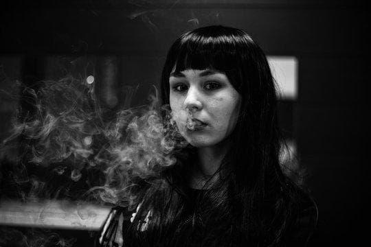 fajne e papierosy 2025 przewodnik po najlepszych modelach, smakach i bezpiecznym użytkowaniu