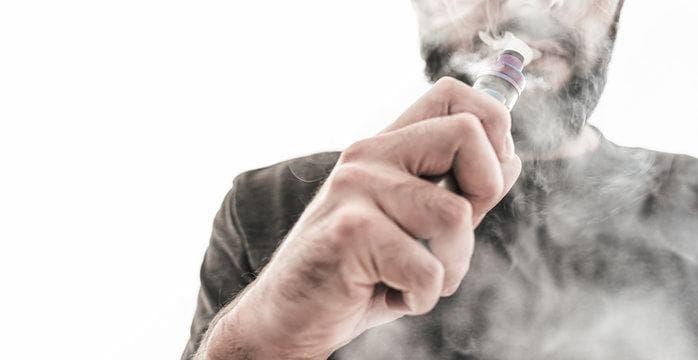 Kompleksowy poradnik odparowanie w Online Vape Shop — jak wybierać liquidy i dbać o bezpieczeństwo